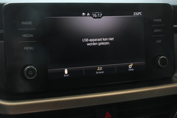 Škoda Kamiq 1.0 TSI DSG Style | Navigatie | Apple Carplay/Android Auto | Virtual Cockpit | Lane Assist | 17 Inch Lichtmetalen Velgen | DAB |