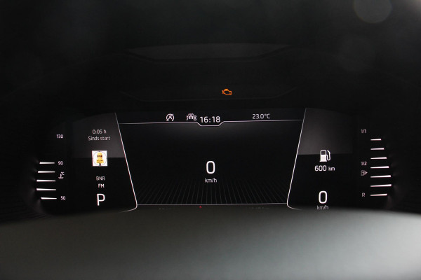 Škoda Kamiq 1.0 TSI DSG Style | Navigatie | Apple Carplay/Android Auto | Virtual Cockpit | Lane Assist | 17 Inch Lichtmetalen Velgen | DAB |