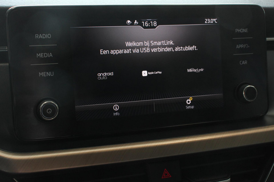 Škoda Kamiq 1.0 TSI DSG Style | Navigatie | Apple Carplay/Android Auto | Virtual Cockpit | Lane Assist | 17 Inch Lichtmetalen Velgen | DAB |