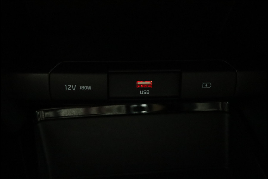 Kia Ceed Sportswagon 1.0 T-GDi GT-Line Edition Apple Carplay/ Android Auto - Cruise Control - Climate Control - Navigatie - Suede bekleding - Fabrieksgarantie tot 02-2028
