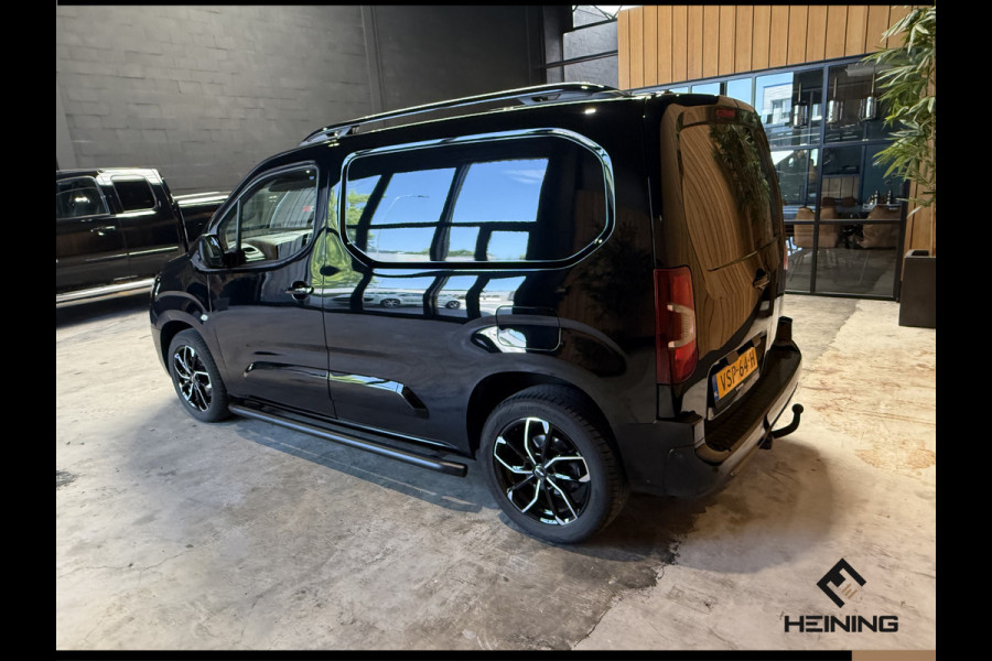 Opel Combo 1.5D L1H1 130 PK Automaat. Navi, Apple carplay, Camera, Trekhaak
