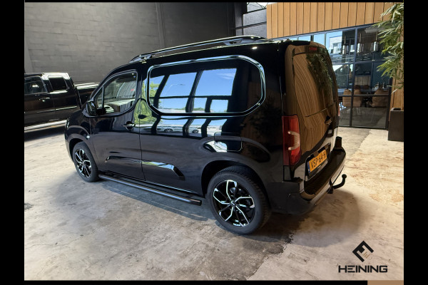 Opel Combo 1.5D L1H1 130 PK Automaat. Navi, Apple carplay, Camera, Trekhaak