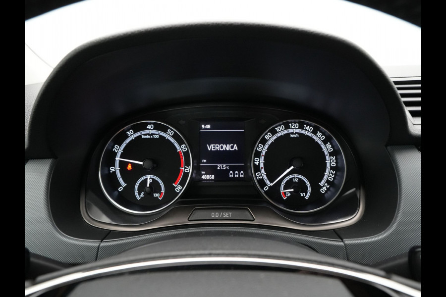 Škoda Fabia Combi 1.0 TSI 95pk Airco Cruise Control Dakrailing 198