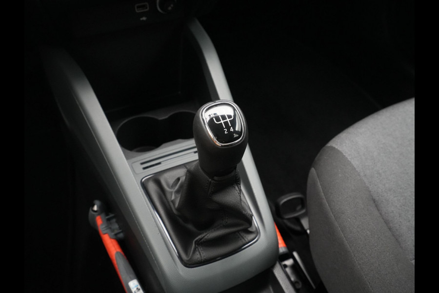 Škoda Fabia Combi 1.0 TSI 95pk Airco Cruise Control Dakrailing 198