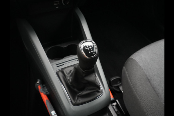 Škoda Fabia Combi 1.0 TSI 95pk Airco Cruise Control Dakrailing 198