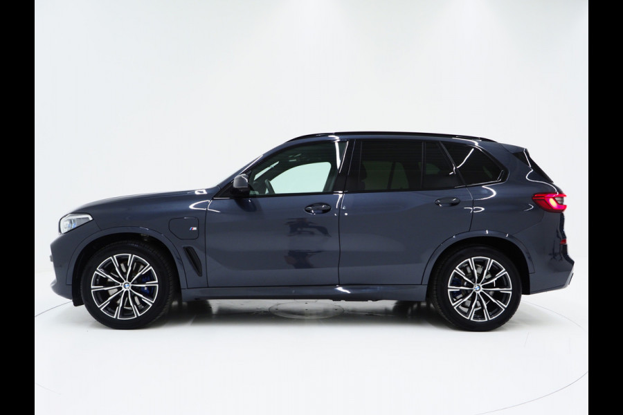 BMW X5 xDrive45e M-Sport Shadow | Panoramadak | Luchtvering | Trekhaak | Harman/Kardon | 360 | LaserLED