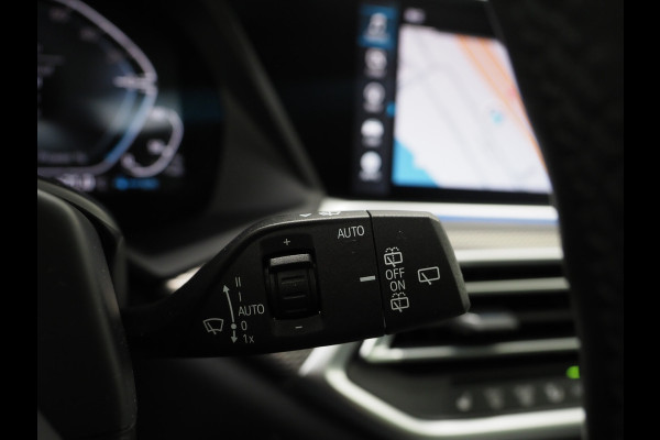 BMW X5 xDrive45e M-Sport Shadow | Panoramadak | Luchtvering | Trekhaak | Harman/Kardon | 360 | LaserLED