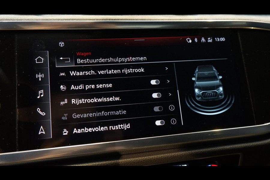 Audi Q3 35 TFSI 3x S-Line Black Optik AUTOMAAT-ACC-ALCANTARA-AUDI SOUND-AMBIANCE-CAMERA-DAB-DRIVE SELECT-KEYLESS-MATRIX LED