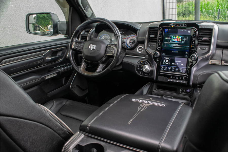 Dodge Ram 1500 5.7 V8 4x4 Crew Cab Limited / Luchtvering/ Virtual Cockpit/ Active ventilatie/ Trekhaak/ Panoramadak/ 296kW (402PK)