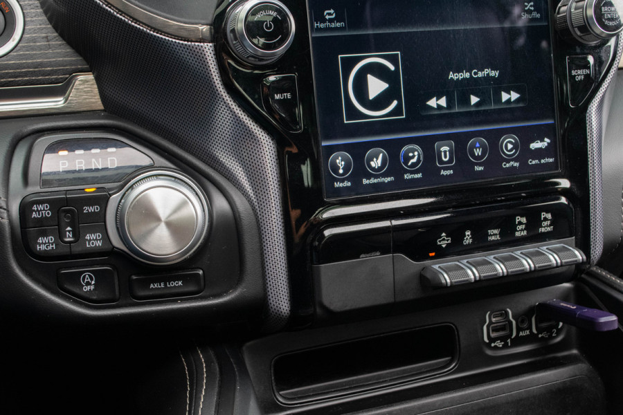 Dodge Ram 1500 5.7 V8 4x4 Crew Cab Limited / Luchtvering/ Virtual Cockpit/ Active ventilatie/ Trekhaak/ Panoramadak/ 296kW (402PK)