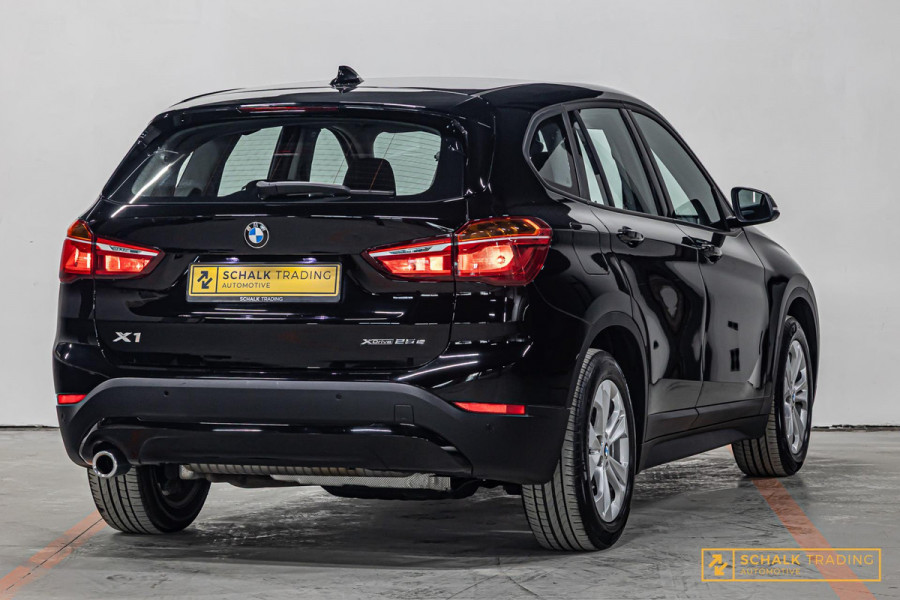 BMW X1 XDrive25e|Stoelverwarming|PDC|Dealer ond|Garantie