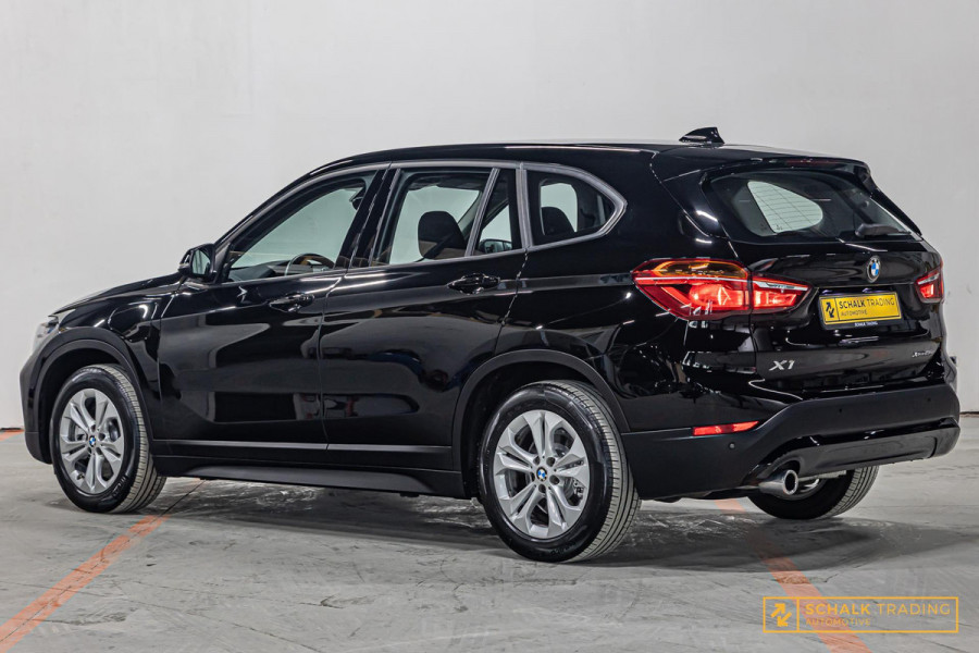 BMW X1 XDrive25e|Stoelverwarming|PDC|Dealer ond|Garantie