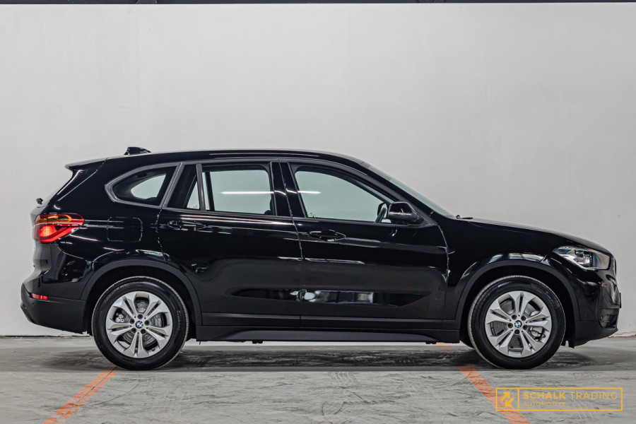 BMW X1 XDrive25e|Stoelverwarming|PDC|Dealer ond|Garantie