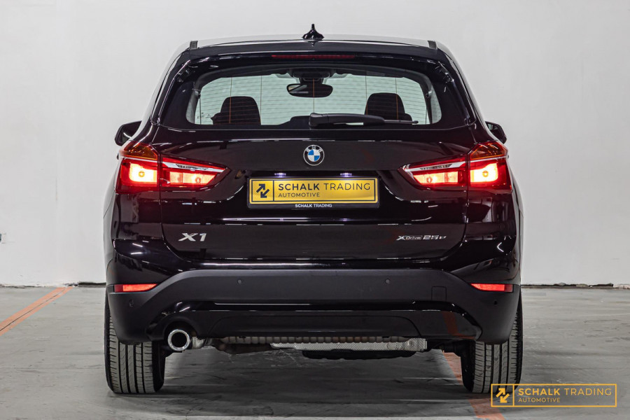 BMW X1 XDrive25e|Stoelverwarming|PDC|Dealer ond|Garantie