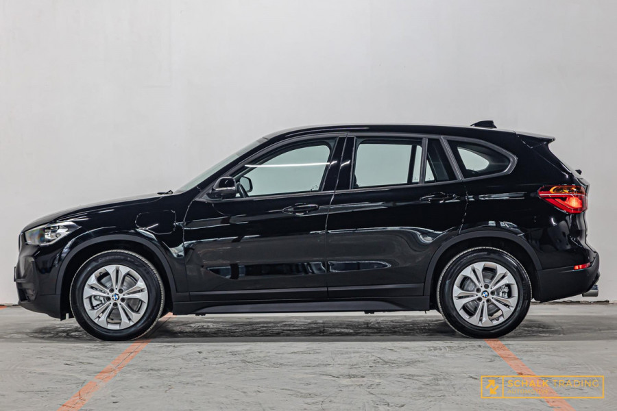 BMW X1 XDrive25e|Stoelverwarming|PDC|Dealer ond|Garantie