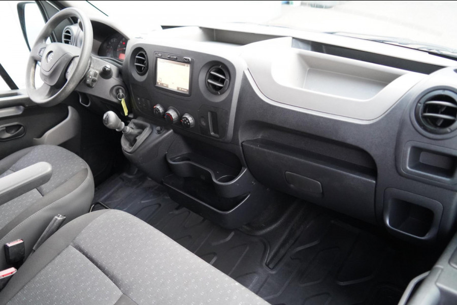 Opel Movano 2.3 CDTI L2H3 3-pers / Camera / Trekhaak / Navi / Cruise / Armsteun / 57dkm!
