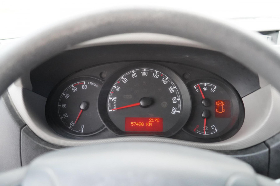 Opel Movano 2.3 CDTI L2H3 3-pers / Camera / Trekhaak / Navi / Cruise / Armsteun / 57dkm!