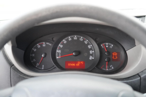 Opel Movano 2.3 CDTI L2H3 3-pers / Camera / Trekhaak / Navi / Cruise / Armsteun / 57dkm!
