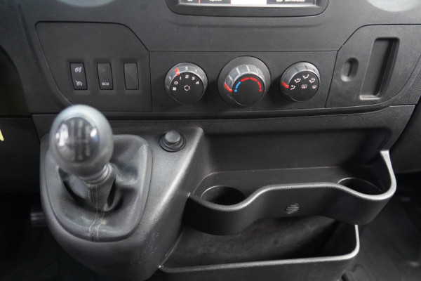 Opel Movano 2.3 CDTI L2H3 3-pers / Camera / Trekhaak / Navi / Cruise / Armsteun / 57dkm!