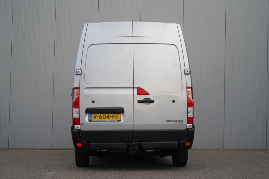 Opel Movano 2.3 CDTI L2H3 3-pers / Camera / Trekhaak / Navi / Cruise / Armsteun / 57dkm!