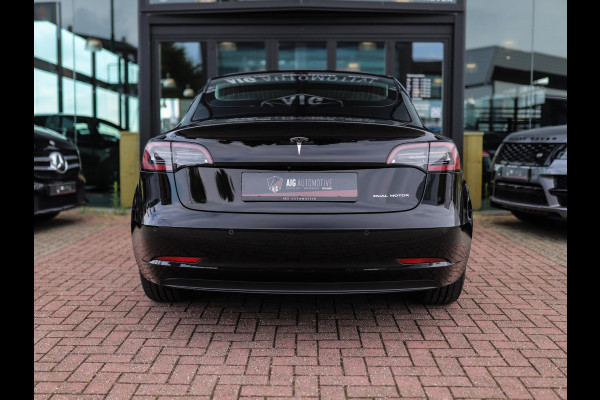 Tesla Model 3 Long Range AWD 75 kWh | Leder | Stoelverw. | Autopilot | Pano | Camera