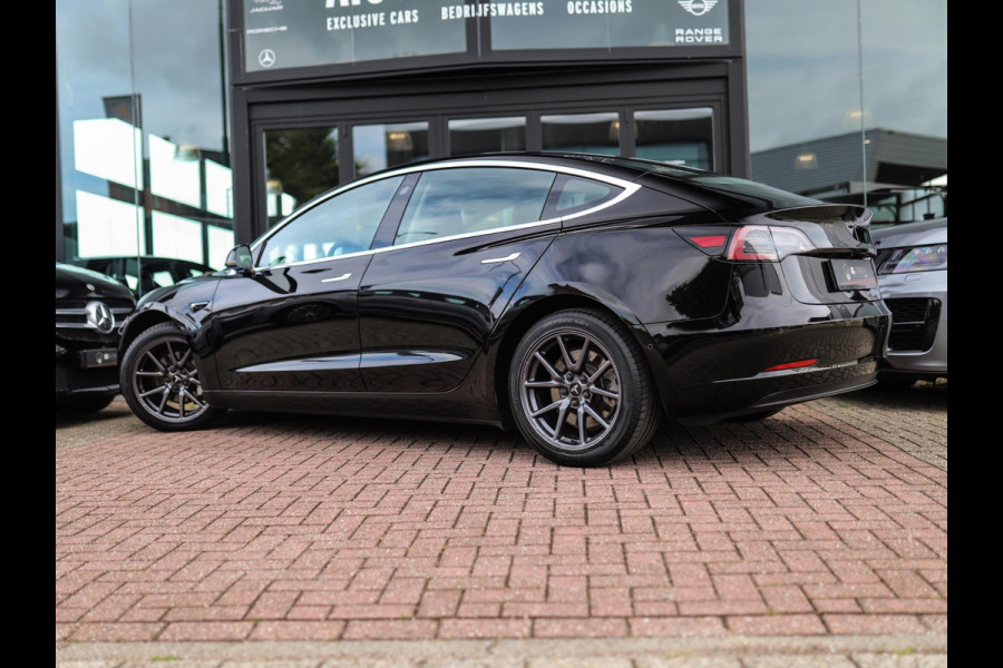 Tesla Model 3 Long Range AWD 75 kWh | Leder | Stoelverw. | Autopilot | Pano | Camera