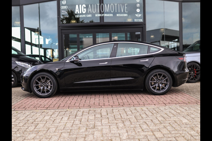 Tesla Model 3 Long Range AWD 75 kWh | Leder | Stoelverw. | Autopilot | Pano | Camera