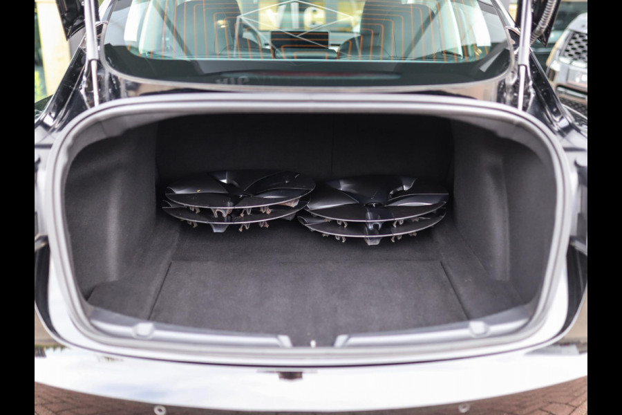 Tesla Model 3 Long Range AWD 75 kWh | Leder | Stoelverw. | Autopilot | Pano | Camera