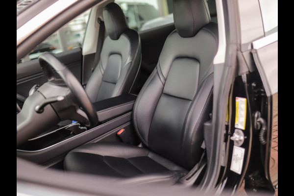 Tesla Model 3 Long Range AWD 75 kWh | Leder | Stoelverw. | Autopilot | Pano | Camera