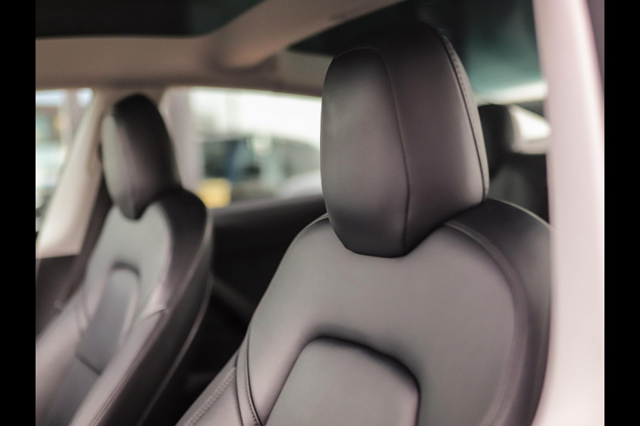 Tesla Model 3 Long Range AWD 75 kWh | Leder | Stoelverw. | Autopilot | Pano | Camera