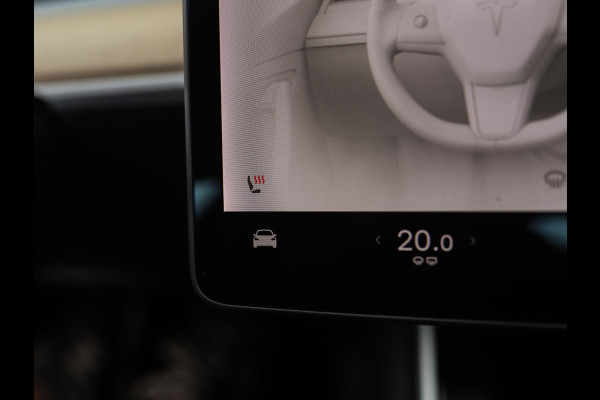 Tesla Model 3 Long Range AWD 75 kWh | Leder | Stoelverw. | Autopilot | Pano | Camera