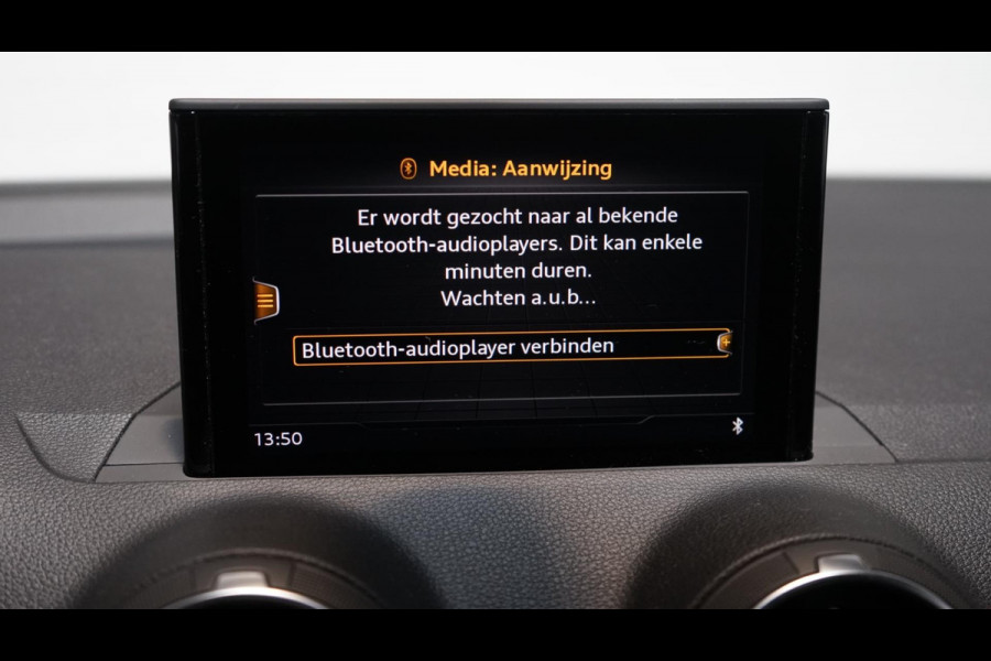 Audi Q2 35 TFSI Sport AUTOMAAT-AMBIANCE-CARPLAY-CLIMA-CRUISE-FULL LED-PDC-STOELVERWARMING