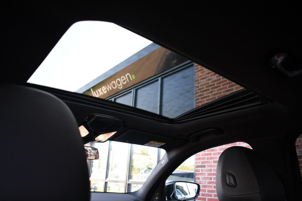 BMW 3-serie 330e M-Sport Pano H/K El-zetels Adp-onderstel El-klep Camera