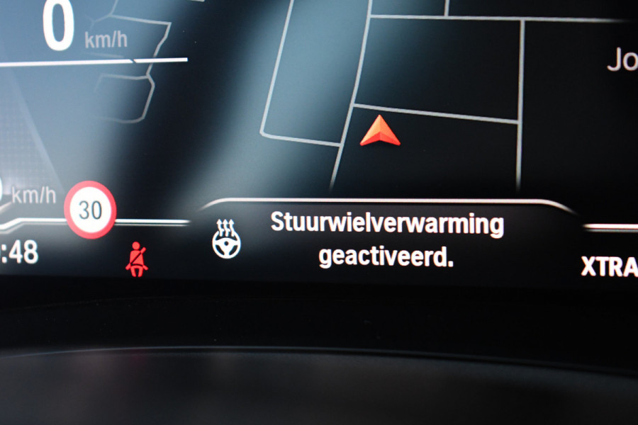 BMW 3-serie 330e M-Sport Pano H/K El-zetels Adp-onderstel El-klep Camera