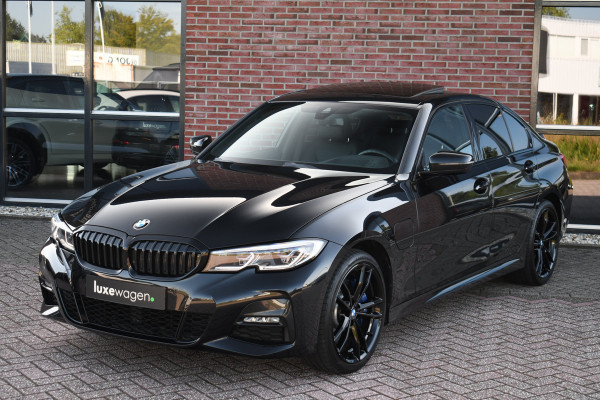 BMW 3-serie 330e M-Sport Pano H/K El-zetels Adp-onderstel El-klep Camera