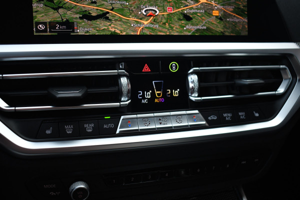 BMW 3-serie 330e M-Sport Pano H/K El-zetels Adp-onderstel El-klep Camera