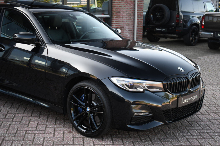 BMW 3-serie 330e M-Sport Pano H/K El-zetels Adp-onderstel El-klep Camera