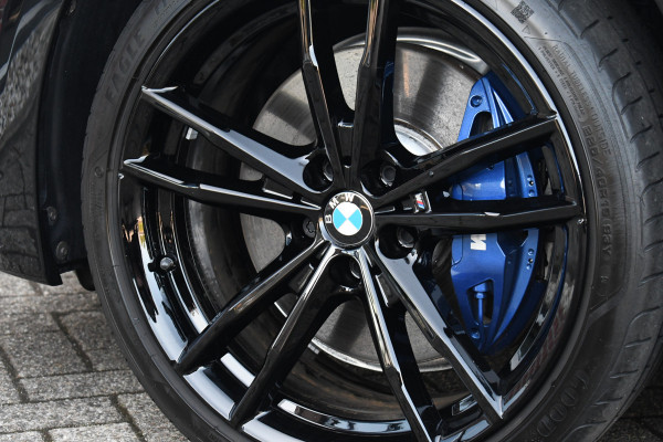 BMW 3-serie 330e M-Sport Pano H/K El-zetels Adp-onderstel El-klep Camera