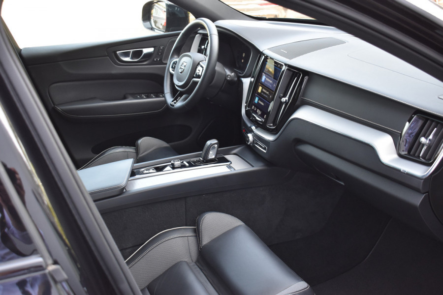 Volvo XC60 T8 405PK AWD Polestar Engineered | 360 Camera | 22" LMV | ACC | H&K | Panoramadak