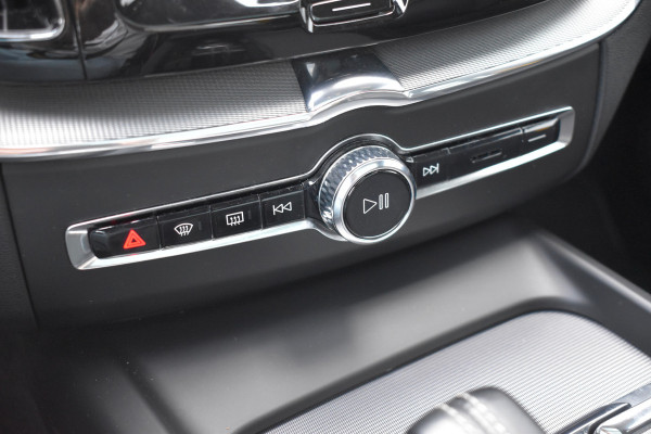 Volvo XC60 T8 405PK AWD Polestar Engineered | 360 Camera | 22" LMV | ACC | H&K | Panoramadak