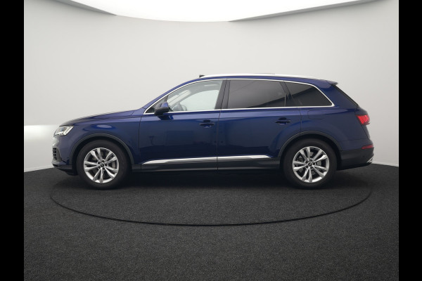 Audi Q7 55 TFSI e Quattro Pro Line Plug In Hybrid 381pk Dealer O.H PHEV | Luchtvering | Trekhaak Af Fabriek | Panodak | Adaptive Cruise | Matrix LED | Camera | Lederen Sportstoelen Memory & Ventilatie | Navigatie | Keyless | Virtual | DAB |