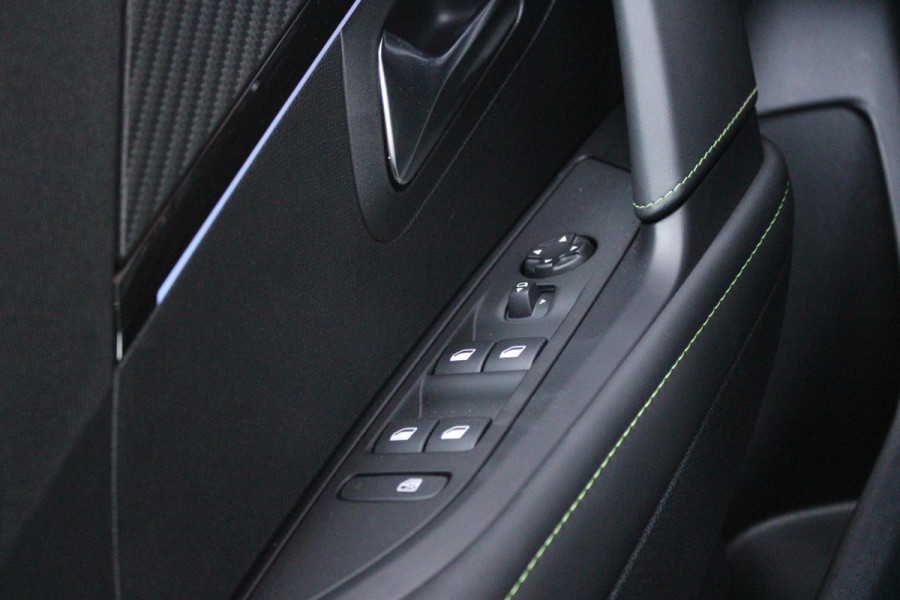 Peugeot 208 1.2 Hybrid 145PK e-DCS6 GT | NAVIGATIE | DRAADLOZE APPLE CARPLAY/ANDROID AUTO | CAMERA VOOR + ACHTER | FULL LED KOPLAMPEN | LICHTMETALEN VELGEN 17" | DODEHOEK DETECTIE | DRAADLOZE TELEFOONLADER | KEYLESS ENTRY/START | DAB+ RADIO | ADAPTIVE CRUISE CONTROL |