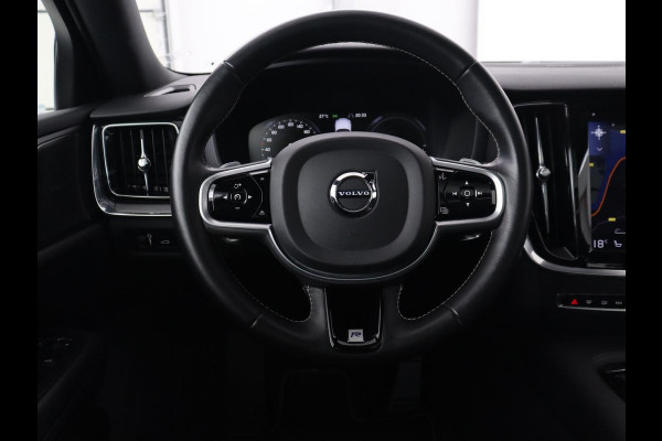 Volvo V60 2.0 T8 Recharge AWD R Design | Panoramadak | Leder | 360 Camera | Head-Up | Stoelverwarming | Carplay | Navigatie | Memory | PHEV | Plug In