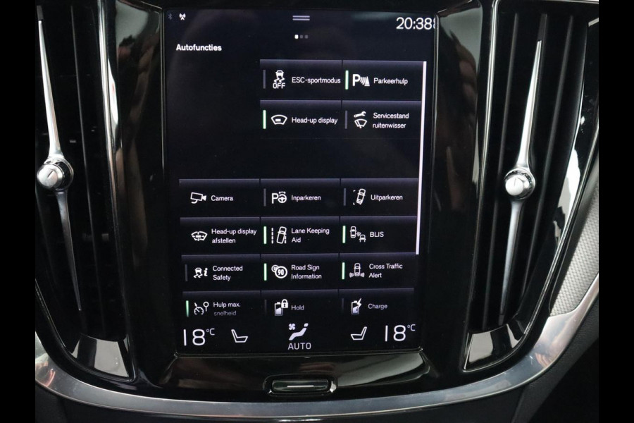 Volvo V60 2.0 T8 Recharge AWD R Design | Panoramadak | Leder | 360 Camera | Head-Up | Stoelverwarming | Carplay | Navigatie | Memory | PHEV | Plug In