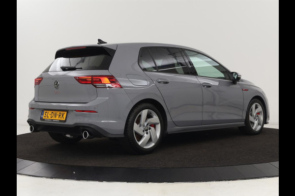 Volkswagen Golf 2.0 TSI GTI | Carplay | Sfeerverlichting | LED Plus | Sportstoelen | Parkeerhulp | Cruise control | Digital Cockpit | Climate control