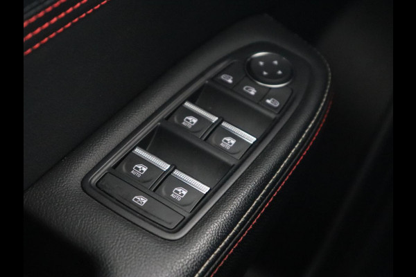 Renault Arkana 1.6 E-Tech Hybrid 145 RS Line | Panoramadak | Leder | Stoel & stuurverwarming | Adaptive cruise | Trekhaak | Camera | Navigatie | Carplay | Keyless | Full LED | Park Assist