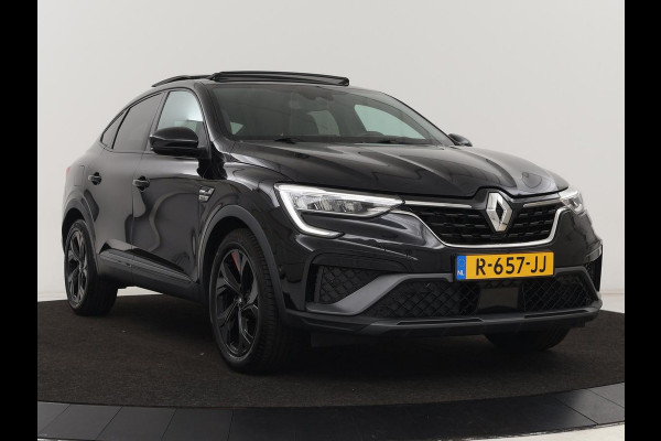 Renault Arkana 1.6 E-Tech Hybrid 145 RS Line | Panoramadak | Leder | Stoel & stuurverwarming | Adaptive cruise | Trekhaak | Camera | Navigatie | Carplay | Keyless | Full LED | Park Assist