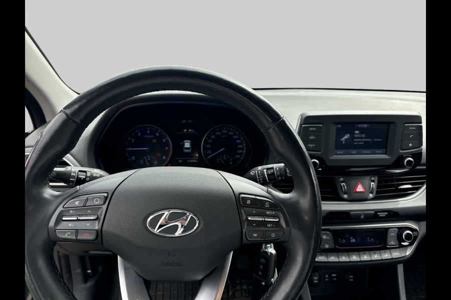 Hyundai i30 Wagon 1.0 T-GDI i-Motion Hyundai i30 Wagon 1.0 T-GDI i-Motion