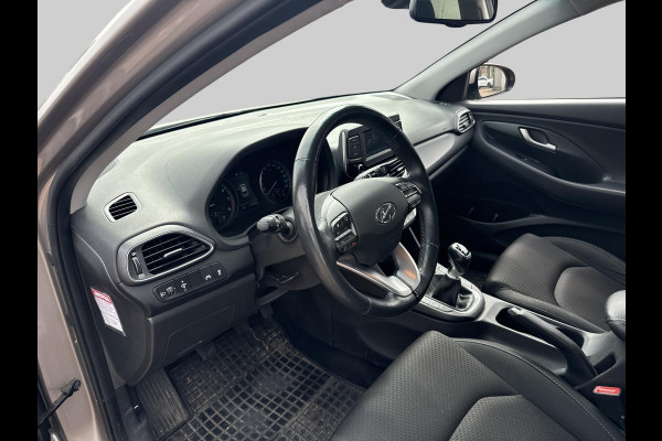 Hyundai i30 Wagon 1.0 T-GDI i-Motion Hyundai i30 Wagon 1.0 T-GDI i-Motion