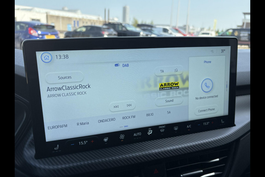 Ford Kuga 2.5 PHEV ST-Line X | Wegklapbare trekhaak | Panoramadak | Winter Pack | Head up Display | All season banden